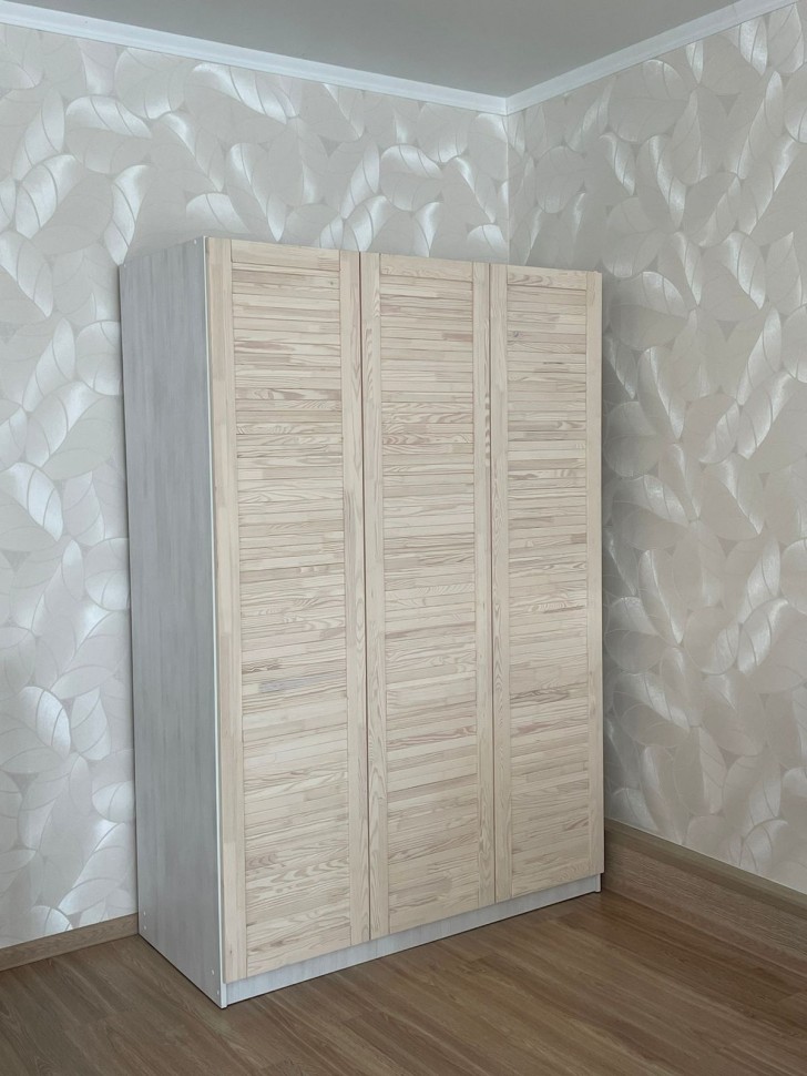 Шкаф "Оливер" 3-х створчатый