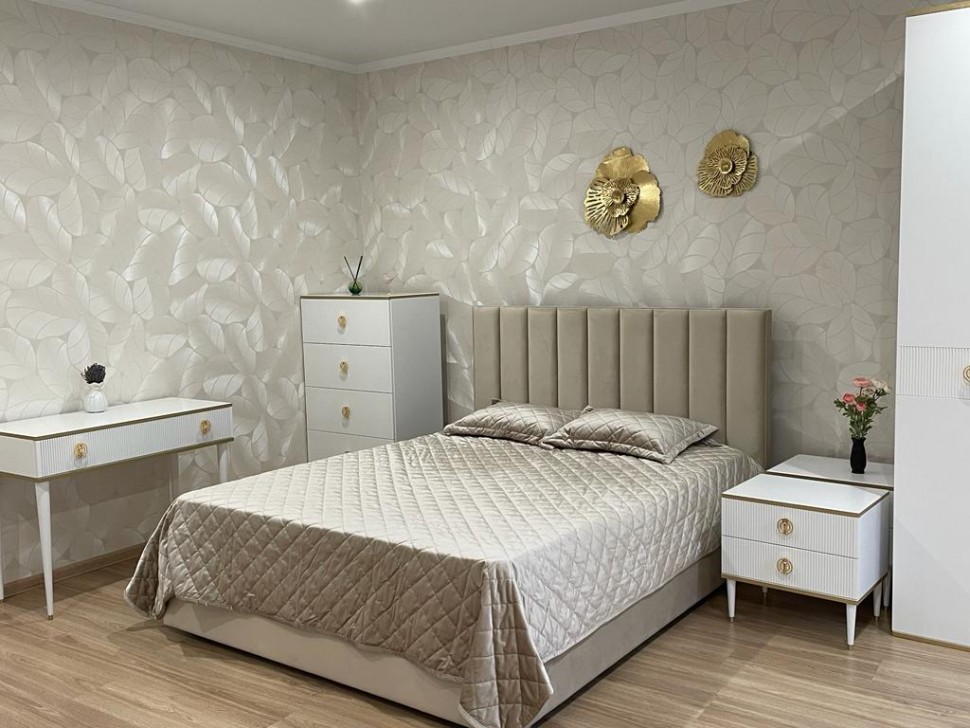 Столик туалетный Глория Столик туалетный Глория